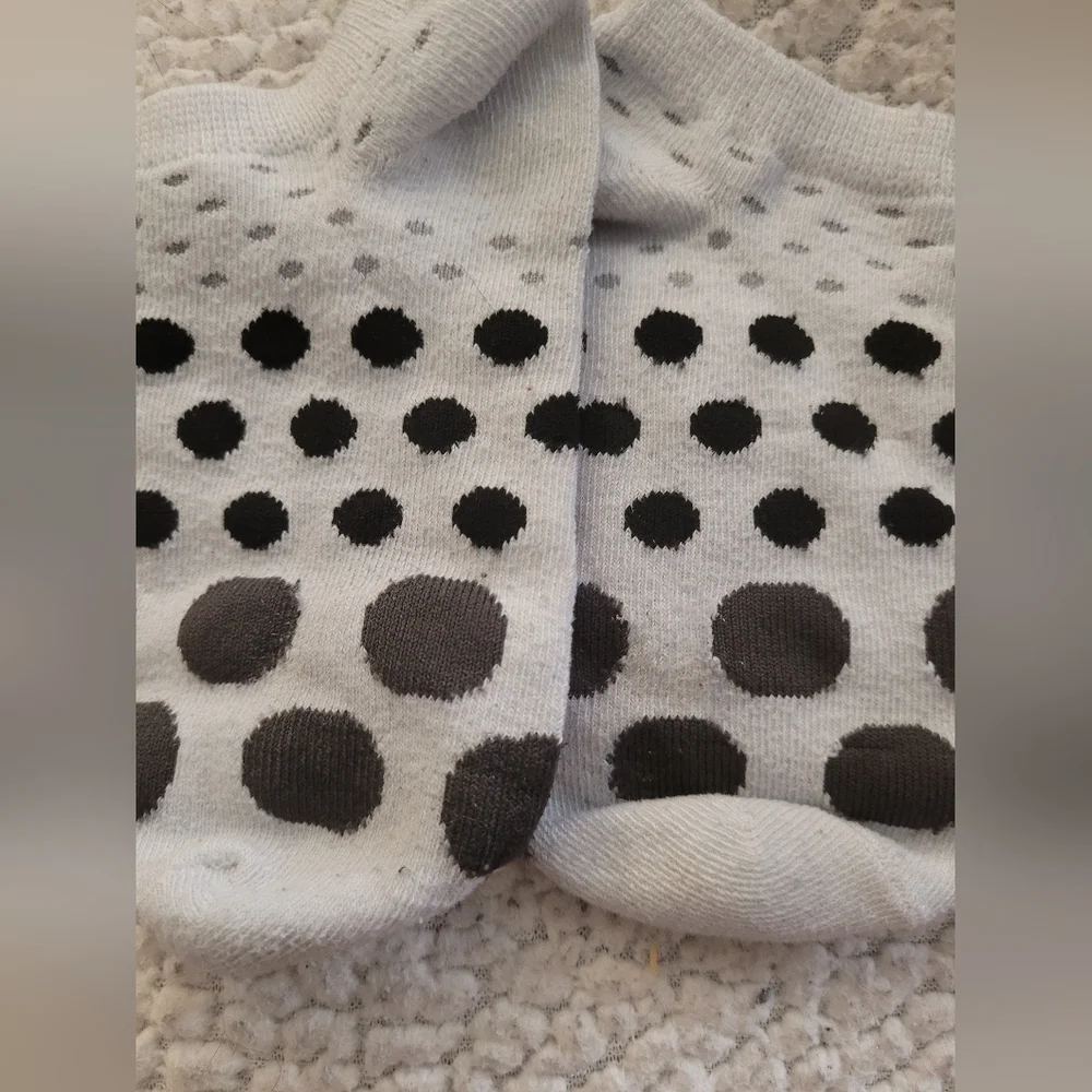Assorted Women''s Ankle Socks - Black, Gray, White